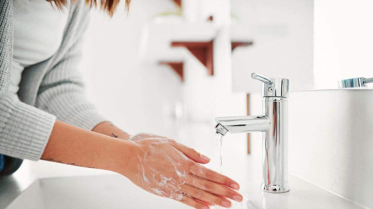 Corona Virüsüne Karşı Koruma Sağlayan Dezenfektan Sıvılar Nasıl Kullanılmalı?