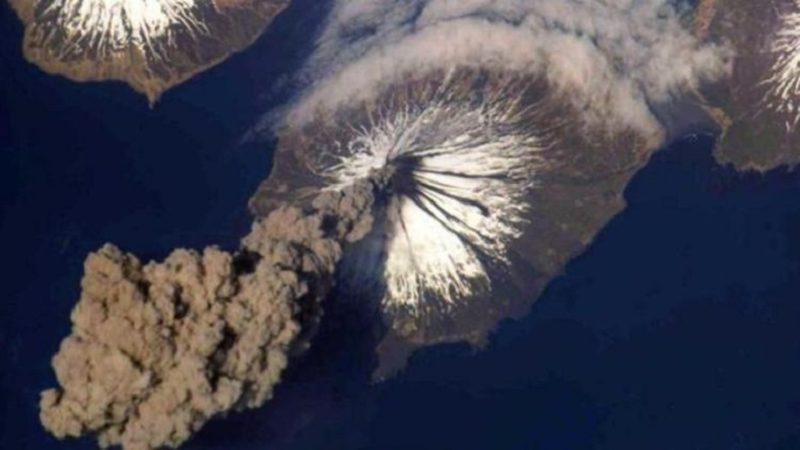 Jeologlar, Dünyanın En Büyük Su Altı Yanardağını Keşfetti