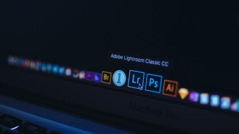 Adobe, Öğrenciler İçin Creative Cloud Uygulamalarına Evden Ücretsiz Erişim Sundu