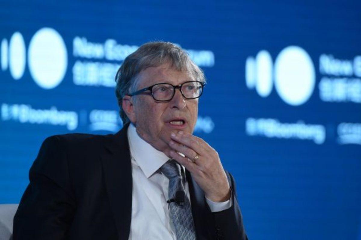 Bill Gates, Microsoft’taki Görevinden İstifa Etti