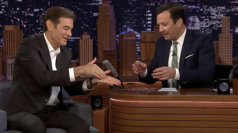 Dr. Mehmet Öz, ABD’de Katıldığı Bir Şovda Corona Virüsüne Karşı Türk Yöntemiyle El Yıkama Tavsiyesi Verdi