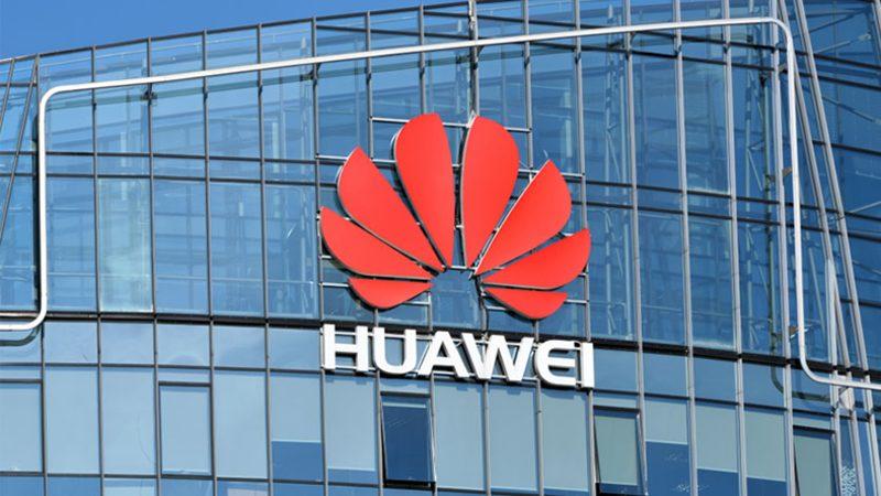 Huawei, ABD Yasağından Sonra 1 Milyar Dolarlık Finansman Arıyor