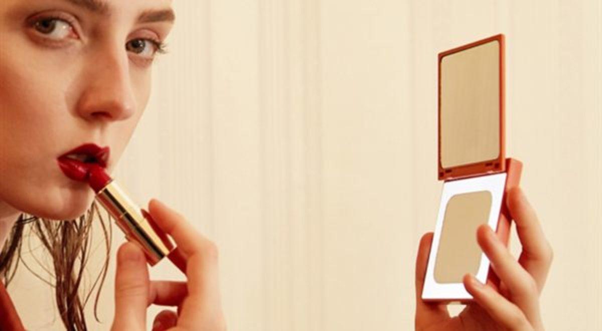 Xiaomi, Powerbank Özellikli Makyaj Aynasını Tanıttı