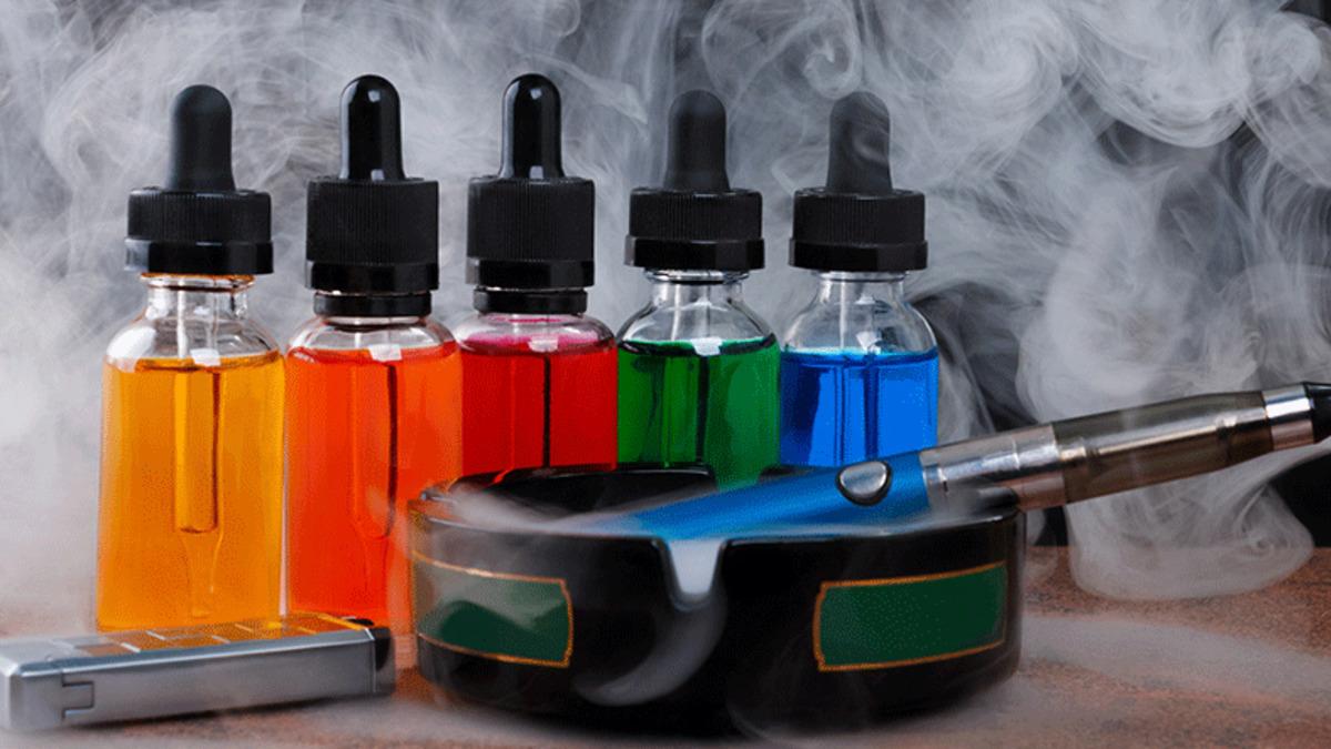 Elektronik Sigara Likitlerinde Kullanılan Tarçın ve Mentol, Kalp Krizi Riskini Artırıyor