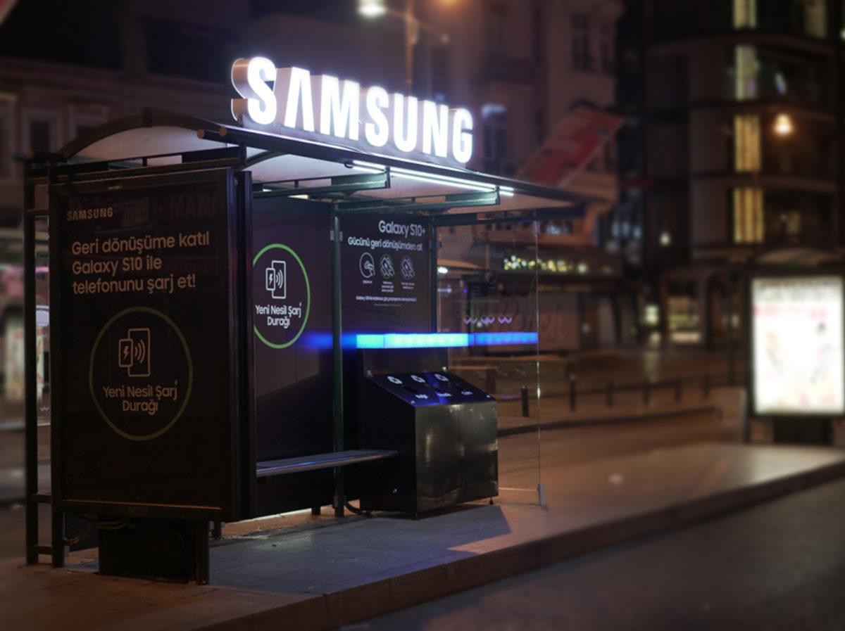 Samsung’un Şarj Durakları Kadıköy ve Beşiktaş’ta Hizmete Girdi