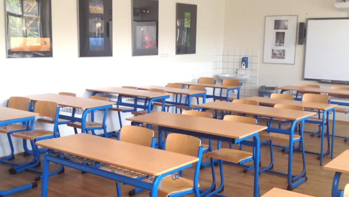 Koronavirüs Bilim Kurulu Üyesi: Okulların Kapalı Kalma Süresi Uzayabilir