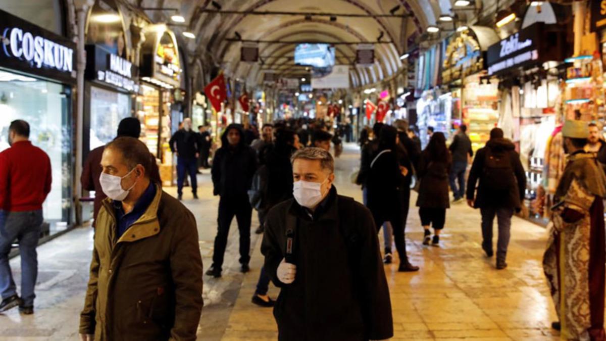 İtalya’da Yaşayan Türklerden Türkiye’ye Corona Virüsü Mesajı Var (Video)