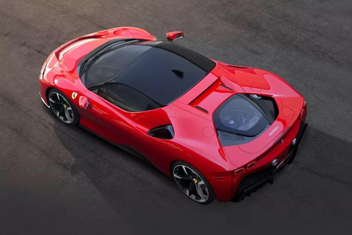 Ferrari, İlk Hibrit Otomobili SF90 Stradale’i Tanıttı (Video)