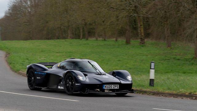 Aston Martin, 1160 Beygirlik Valkyrie’nin Test Sürüşünden Fotoğraflar Paylaştı