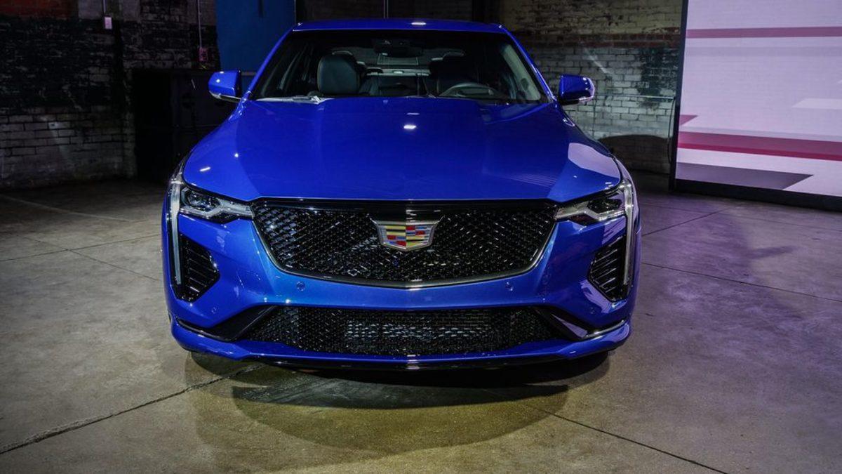 Cadillac’tan ATS-V’lerin Yerini Alacak Yeni Otomobil: 2020 CT4-V