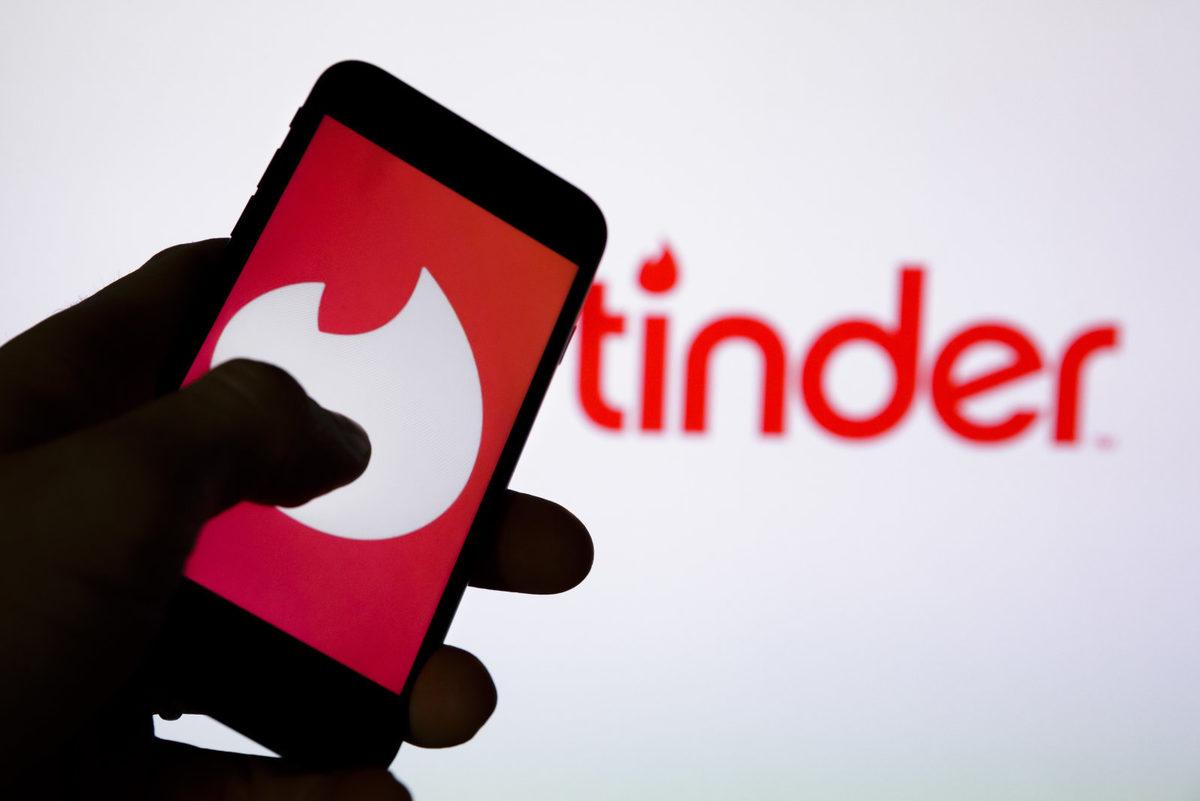 Tinder, Paranızla ‘Görüldü’ Yiyeceğiniz Özelliği Test Ediyor