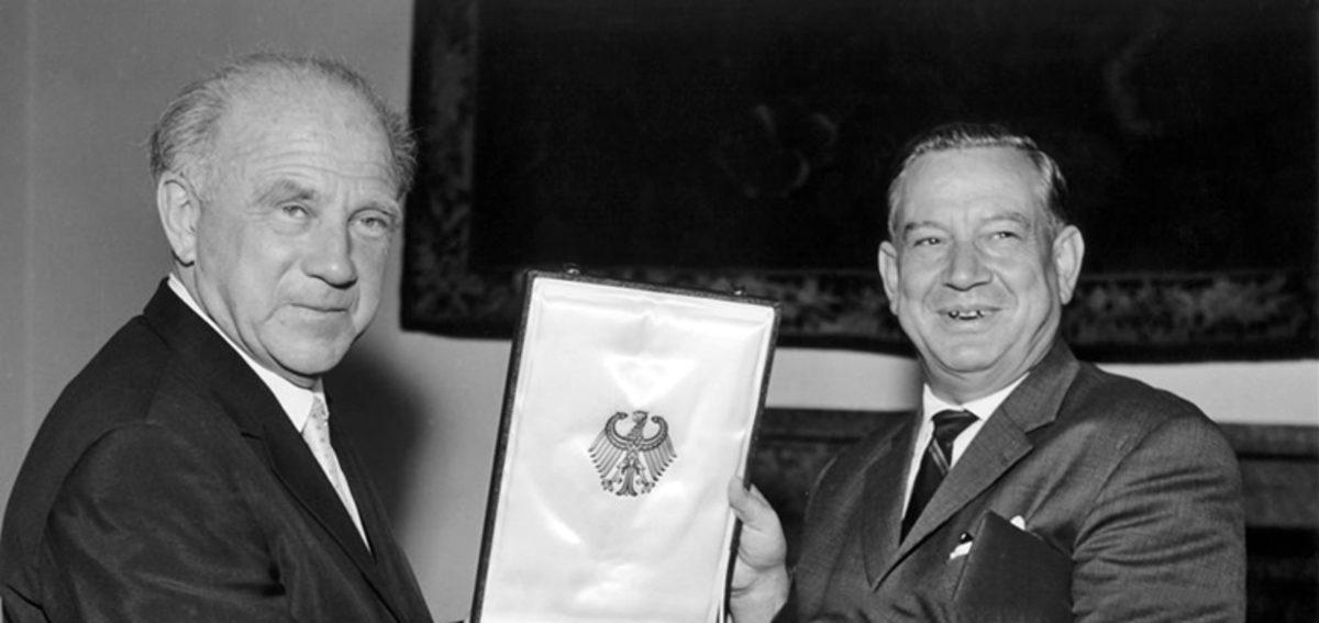 Nazilerin Savaşta Atom Bombası Kullanmasını Önleyen Deha: Heisenberg