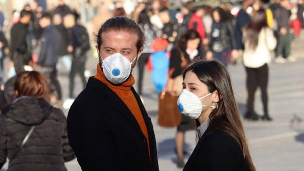 Koronavirüsün Havada 3 Saate Kadar Canlı Kaldığı Tespit Edildi