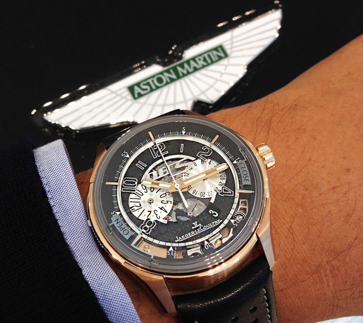 Ünlü Otomobillerin ’Keşke Her Arabada Olsa’ Dedirten 10 Karakteristik Özelliği