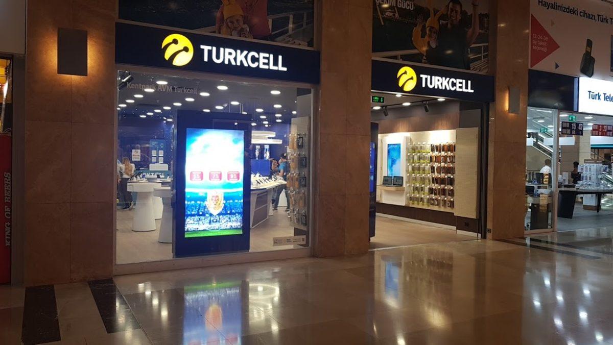 Turkcell, Koronavirüs Nedeniyle AVM’lerdeki Mağazalarını Kapattığını Açıkladı