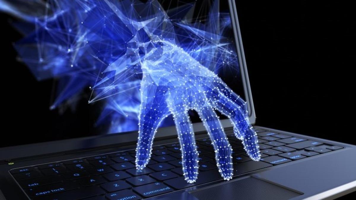 Analistler, 200 Milyondan Fazla Kişinin Bilgilerini İçeren Bir Veritabanı Keşfetti