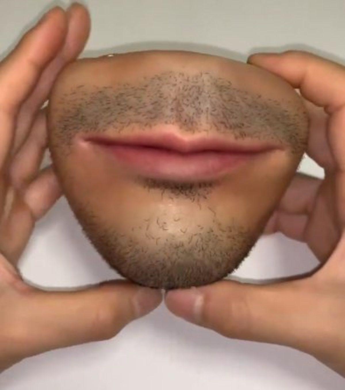 Kısa Süre İçinde Viral Hale Gelen ’İnsan Yüzlü’ Cüzdan (Video)