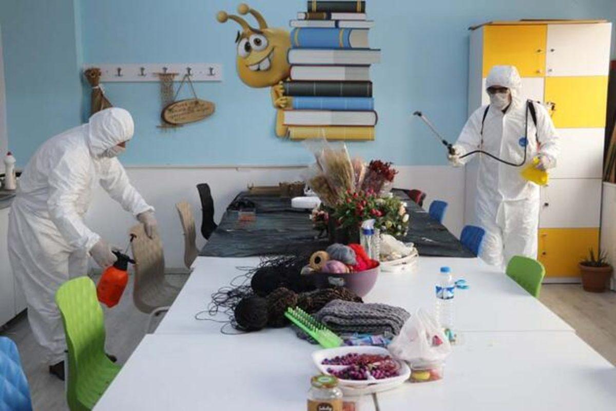 Milli Eğitim Bakanı Ziya Selçuk, Tatille İlgili Sorulara Yanıt Verdi