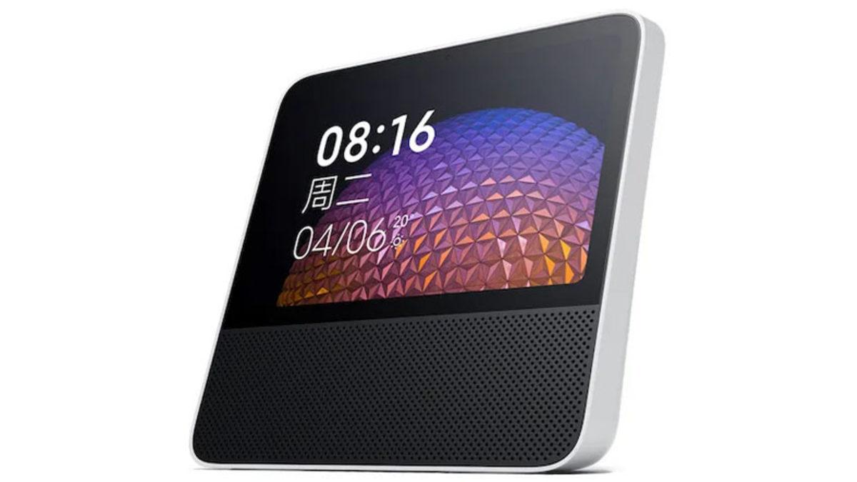 Xiaomi, 98 İnçlik Redmi Televizyonu ve Dokunmatik Ekranlı Hoparlörünü Duyurdu