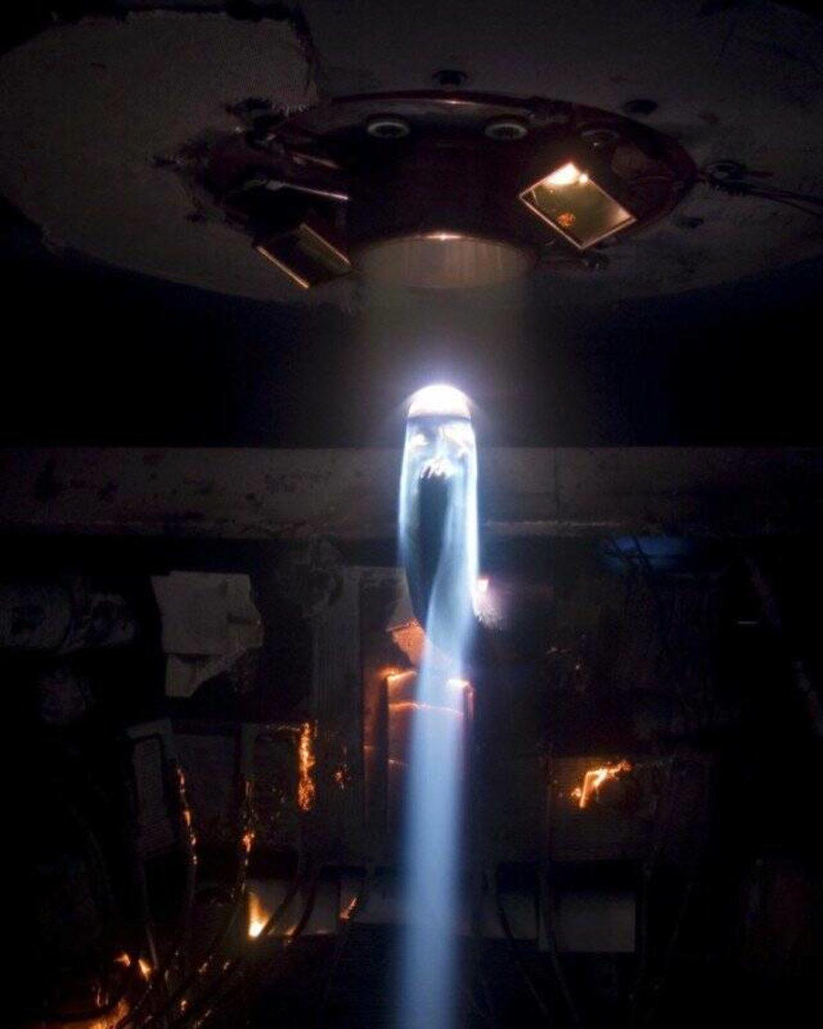 NASA Arşivinde Artık Efsanelere Konu Olan En Popüler 13 Fotoğraf