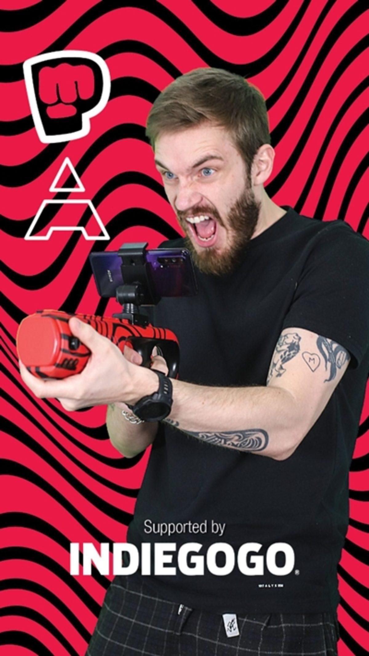Arkade, Mobil Oyunlar İçin Ürettiği Motion Blaster Silahını PewDiePie ile Tanıttı