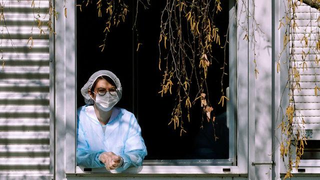 Koronavirüse Yakalanıp İyileşen İnsan Sayısı 100.000’i Geçti