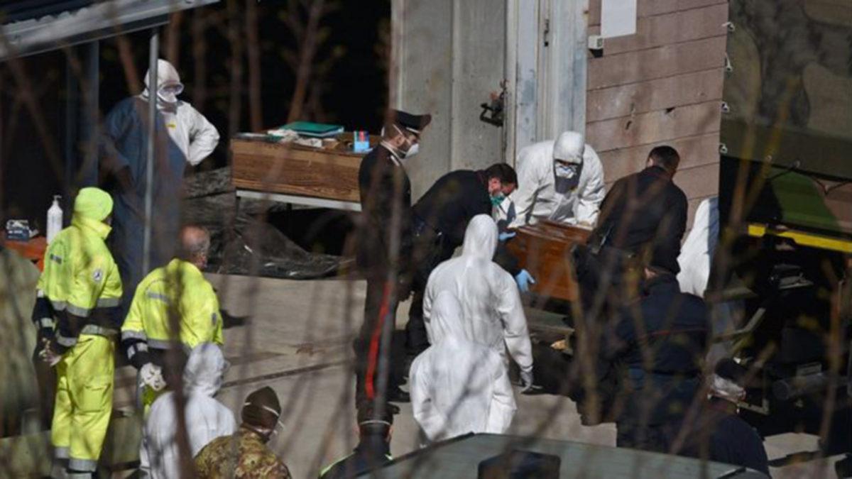 İtalya’da Koronavirüs Nedeniyle Ölen İnsan Sayısı, Resmi Rakamların Dört Katı Olabilir