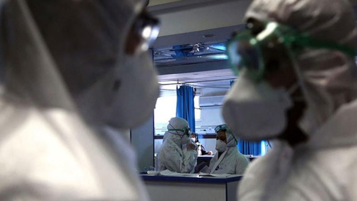 Koronavirüs Yayılmaya Devam Ediyor: Ölü Sayısı 30.000’i Geçti