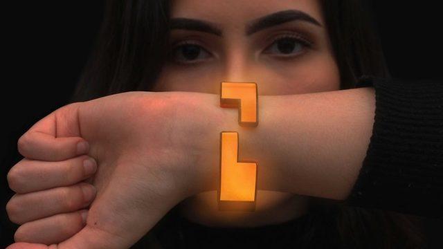 Kadınların Cinsel Tacizden Korunmak İçin Yardım Çağırabilecekleri Bir Bileklik Geliştirildi