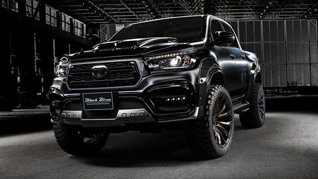 Ford Ranger’ın Kabuslarına Girecek Kadar İyi Görünen Modifiyeli Toyota Hilux