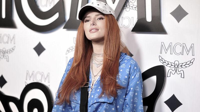 Hackerın Tehditlerine Boyun Eğmeyen ABD’li Ünlü Oyuncu, Özel Fotoğraflarını Kendi Paylaştı