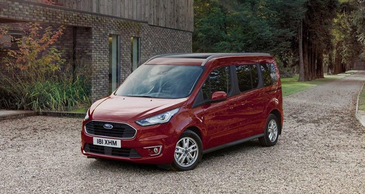 Ford, Yenilenen Hafif Ticari Araçlarını Türkiye’de Satışa Çıkardı: İşte Fiyatları