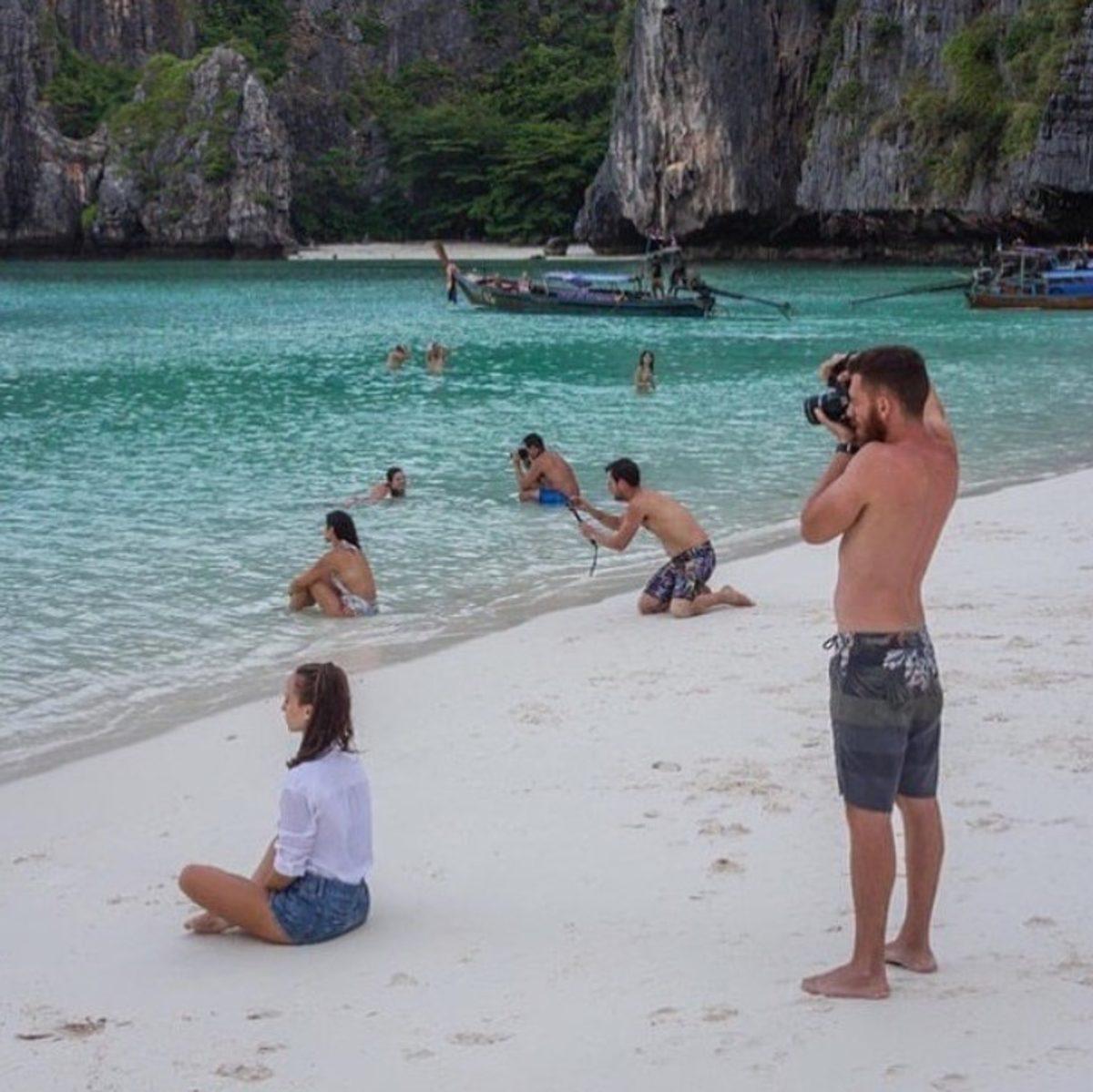 Sosyal Medyada Kimseye Güvenmemeniz Gerektiğini Tekrar Hatırlatan 15 Fotoğraf