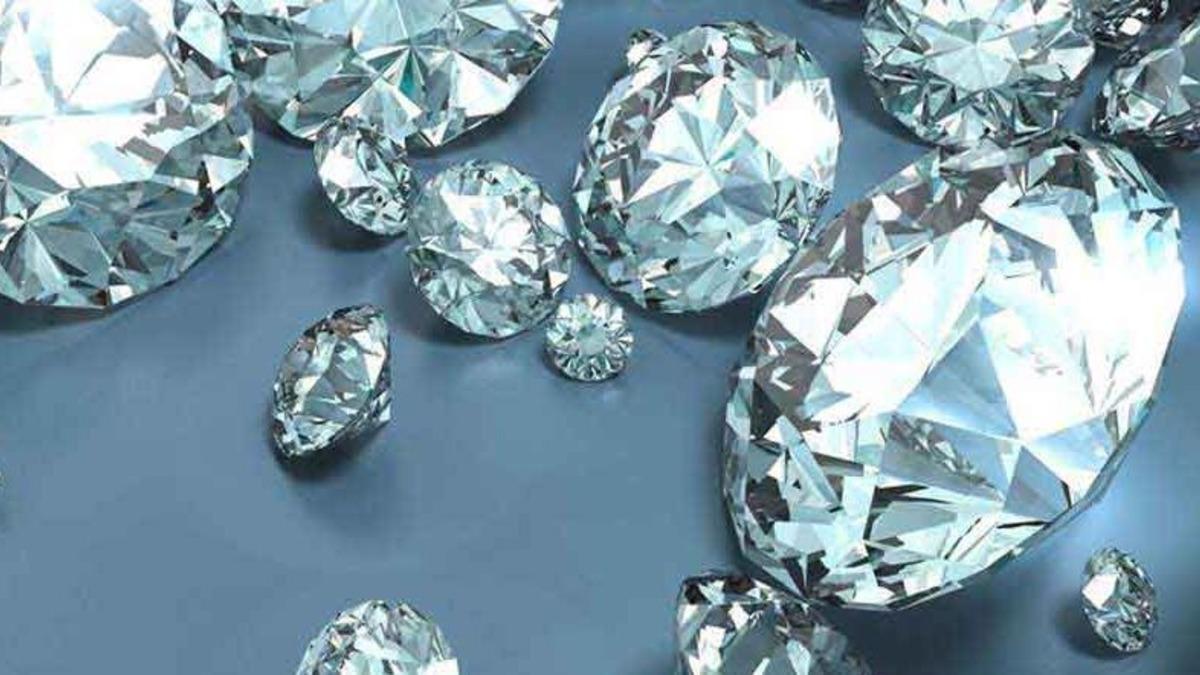 Elmasın Yanında Cam Gibi Kaldığı Dünyanın En Sert 6 Materyali