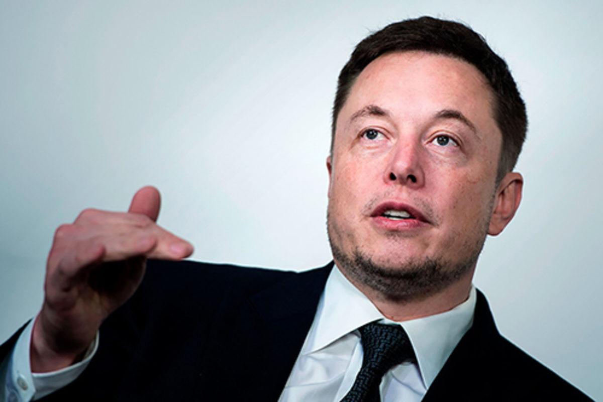 Elon Musk, Suni Solunum Cihazlarını Ücretsiz Dağıtacaklarını Açıkladı