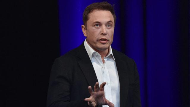 Elon Musk, Suni Solunum Cihazlarını Ücretsiz Dağıtacaklarını Açıkladı