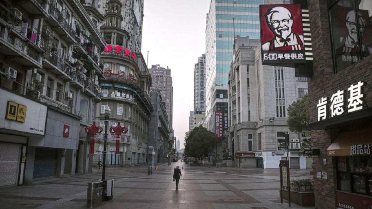 Sokağa Çıkma Yasağı, Virüsün İlk Çıktığı Bölgede 700 Bin Yeni Vakayı Önledi