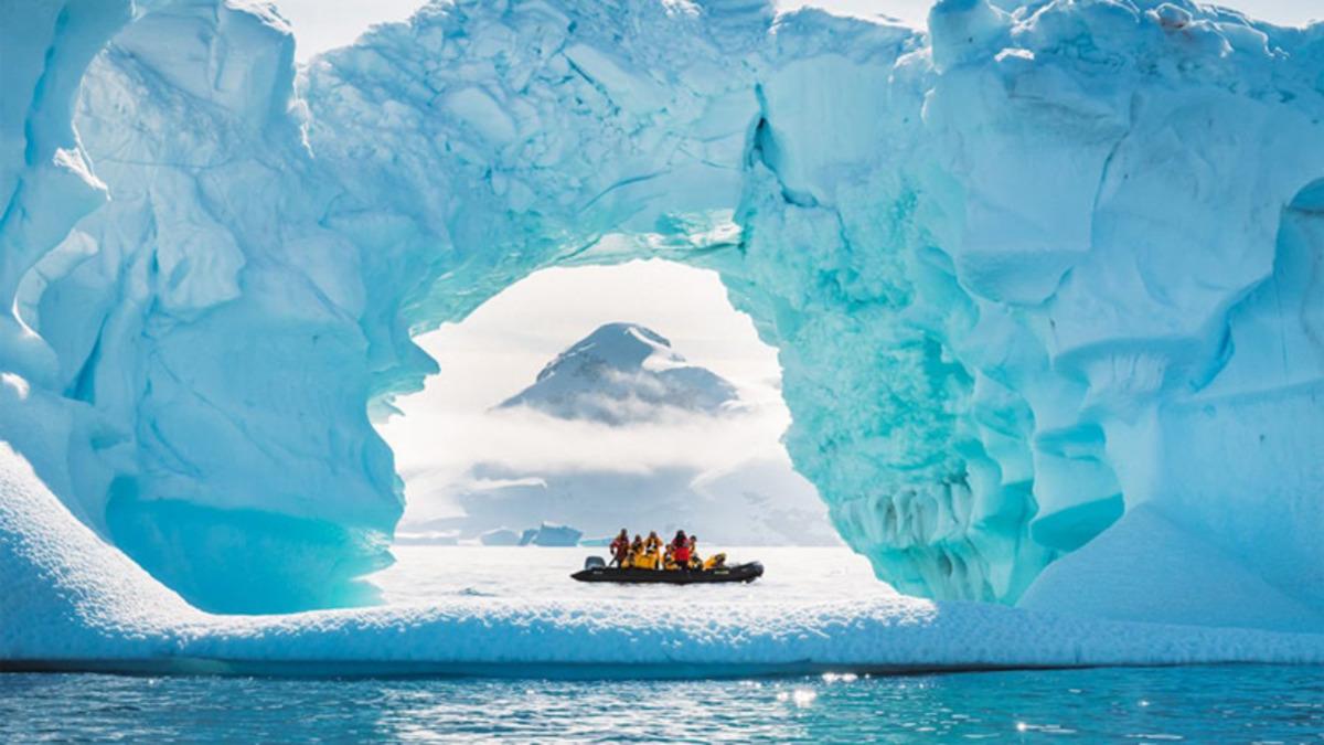 Bilim İnsanları, Antarktika’nın Geçmişte Yemyeşil Bir Yağmur Ormanı Olduğunu Keşfetti