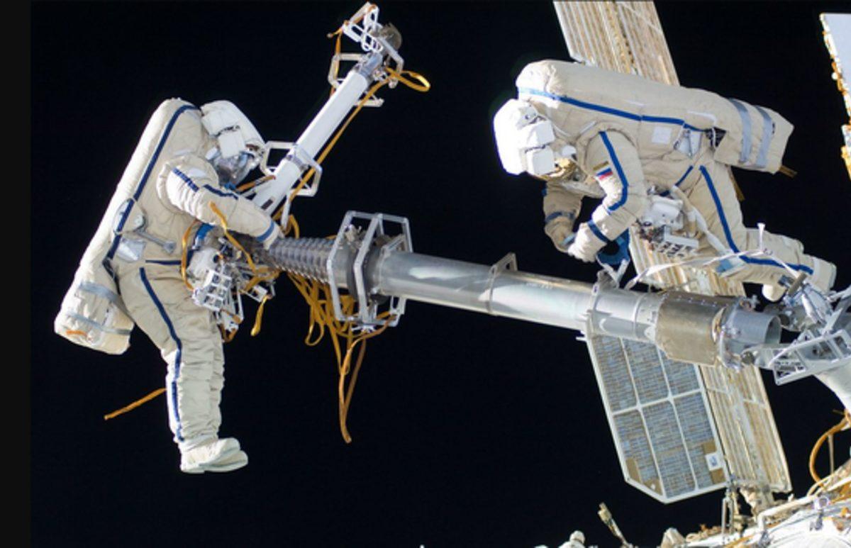 Rus Bilim İnsanları, Uzayda Sperm Örneği Verebilecek Bir Kozmonot Bulamıyorlar