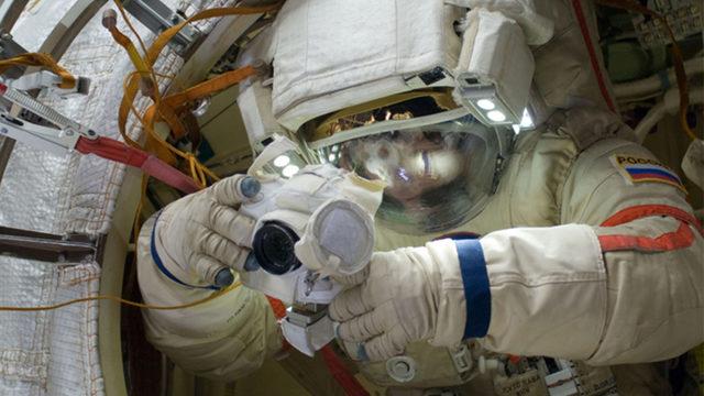 Rus Bilim İnsanları, Uzayda Sperm Örneği Verebilecek Bir Kozmonot Bulamıyorlar