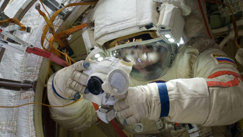 Rus Bilim İnsanları, Uzayda Sperm Örneği Verebilecek Bir Kozmonot Bulamıyorlar
