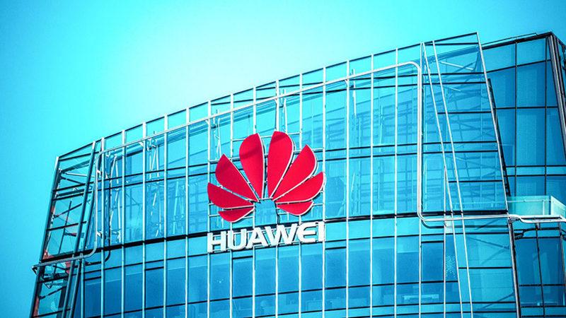 Huawei, ABD’den Parça Almadan da Akıllı Telefon Üretebilir mi?