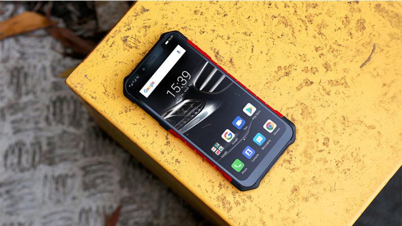 Adeta Bir ’Tank’: Ulefone Armor 6E Parçalarına Ayrıldı (Video)