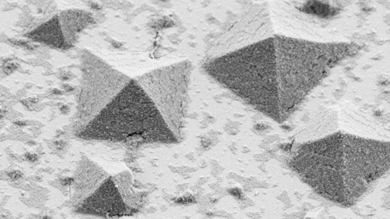 Araştırmacılar, Yüzey Kristallerini Analiz Etmek İçin Yeni Bir Yöntem Keşfettiler