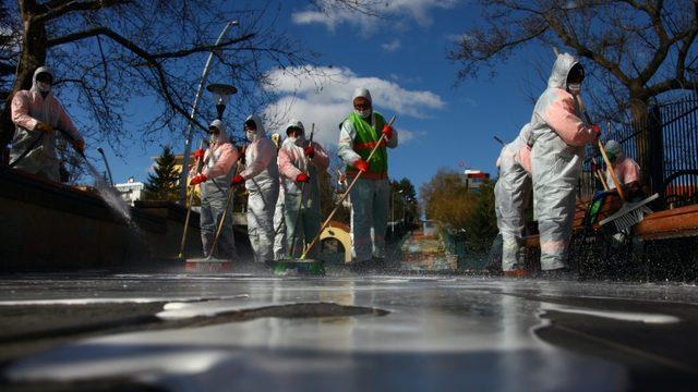 Google’a Göre Türkiye, Koronavirüs Günlerinde Evde Kaldı