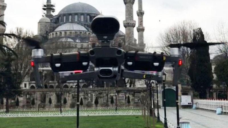İstanbul’da Dronelarla Koronavirüs Uyarısı: "Merhaba, Ben Polis Drone’uyum"