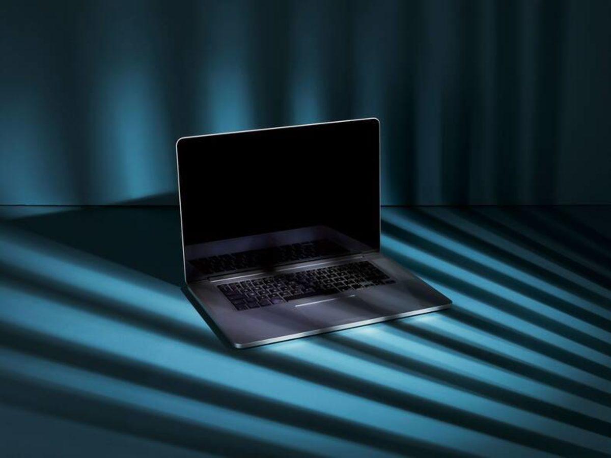 Tüm Apple Webcam’lerine Erişim Sağlayan Bir Güvenlik Açığı Ortaya Çıktı