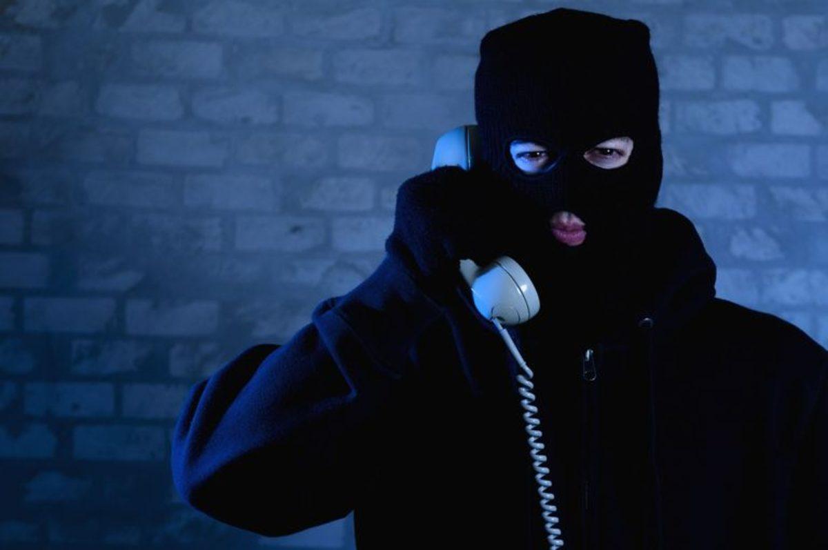 Apple, Kullanıcılarını Gift Card Dolandırıcılığına Karşı Uyarıyor