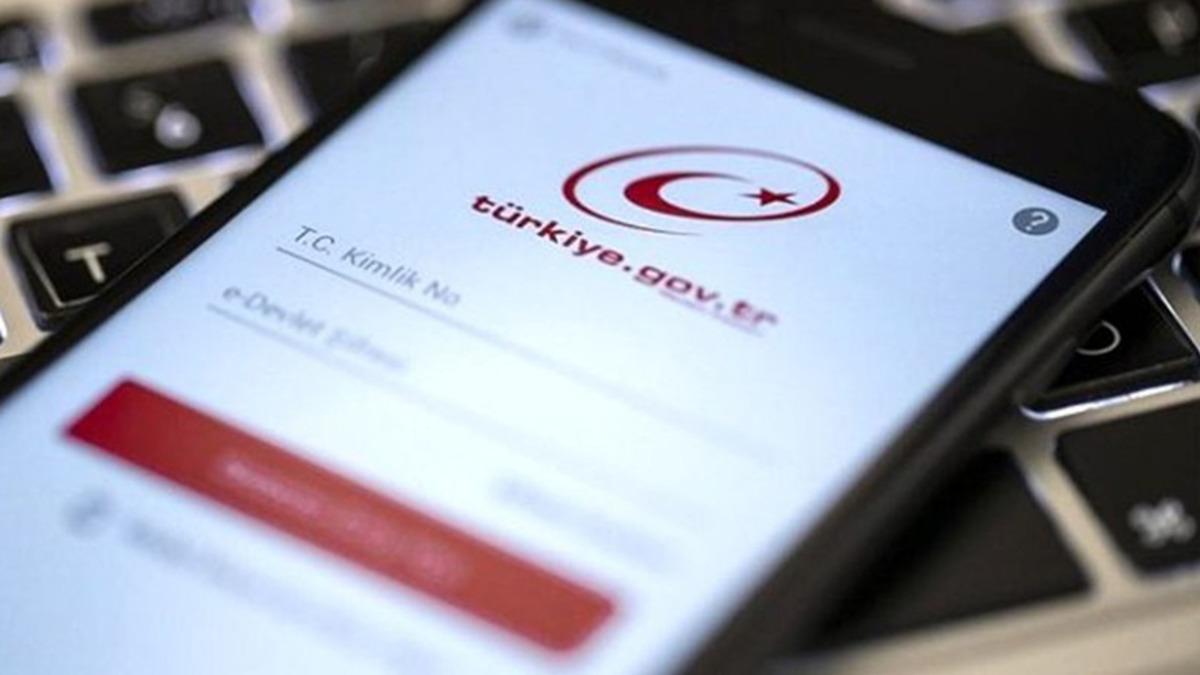 ePttAVM’deki Ücretsiz Maske Dağıtımı, Yoğunluktan Dolayı E-Devlet Üzerinden Yapılacak