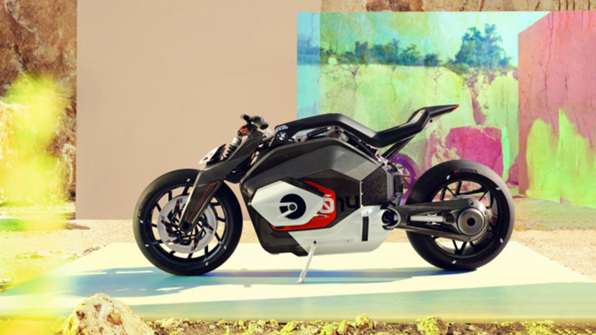 BMW’nin Görüntüsüyle Normal Motorları Aratmayan Yeni Elektrikli Motor Konsepti